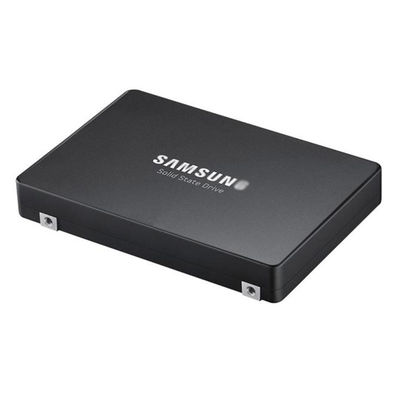 7.68TB एंटरप्राइज एसएसडी Nvme एसएसडी MZQLB7T6HMLA-00007 U.2 इंटरफ़ेस